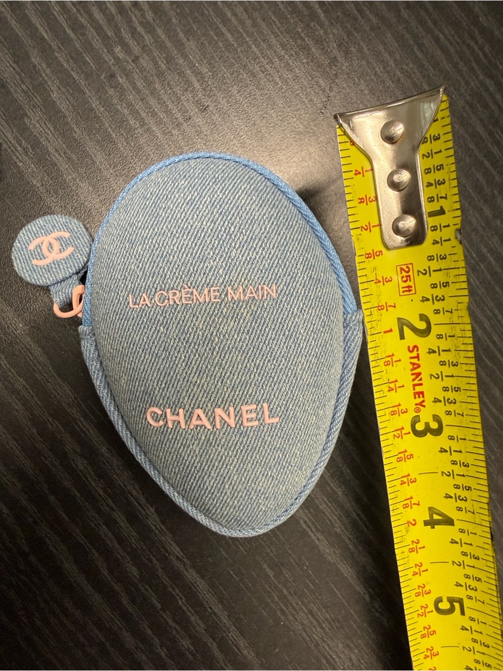 CHANEL Denim Blue Pouch with Pink Logo. - Picture 2 of 5